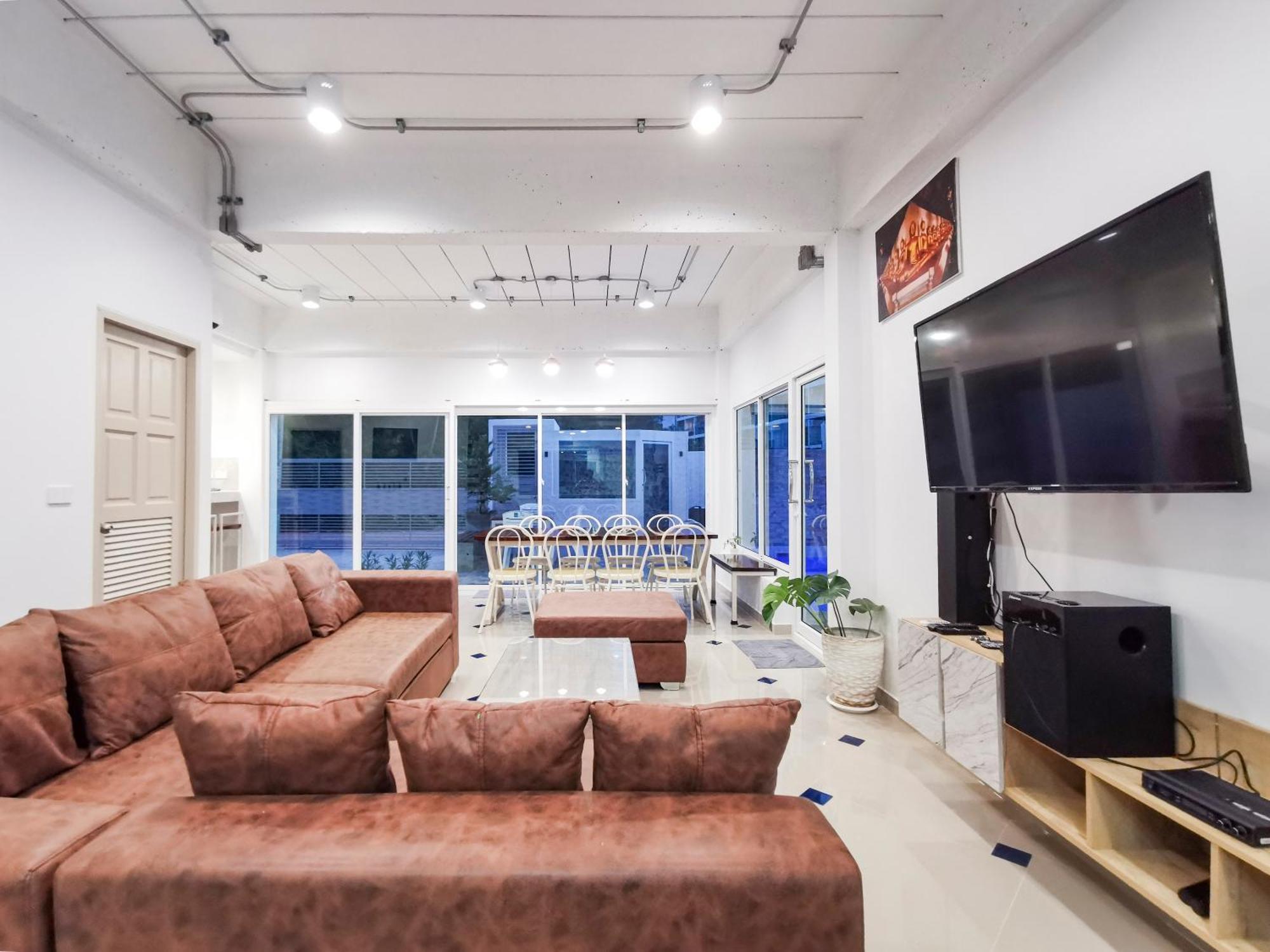 Thepprasit Cosy Villa Bãi biển Jomtien Ngoại thất bức ảnh